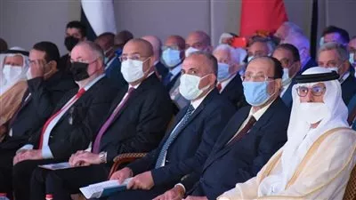 وزير الإسكان: خطة لإنشاء محطات تحلية مياه البحر بتكلفة 134 مليار جنيه