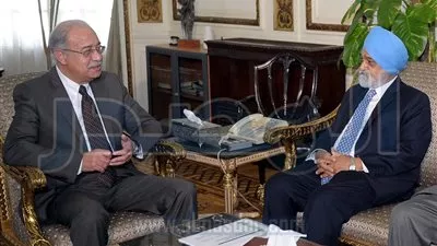 رئيس الوزراء: نعمل على استعادة الاقتصاد المصري لقدراته التنافسية