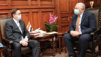 «القصير» و «لاما» يبحثان سبل تعزيز التعاون الزراعي بين مصر وكازاخستان