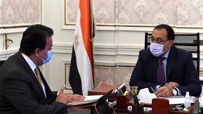 «مدبولى» يتابع تنفيذ تكليفات السيسى بشأن الجامعات الأهلية