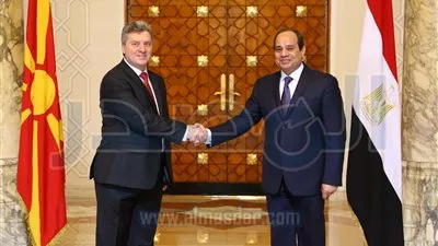 الرئيس المقدوني يبدي إعجابه بآثار المتحف المصرى بالتحرير