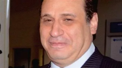 سفير مصر في زيمبابوي يحصل على جائزة الشخصية الدبلوماسية لعام 2015 