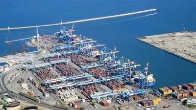 فتح بوغازي الإسكندرية والدخيلة أمام حركة الملاحة