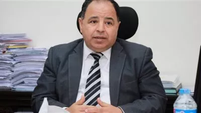 «المالية» تنتظر قرار البرلمان لفرض ضرائب على إعلانات 