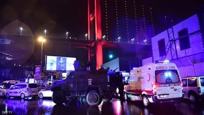 39 قتيلا في هجوم على ملهى ليلي بإسطنبول.. وبحث عن 