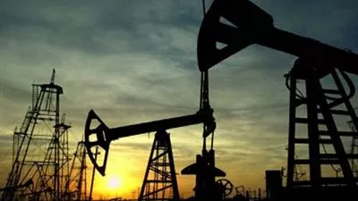 الشركة العامة للبترول تحقق كشف بترولى جديد بالصحراء الغربية