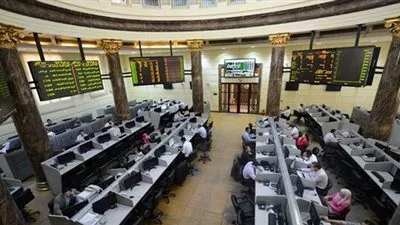 تباين مؤشرات البورصة بمستهل تعاملات جلسة اليوم