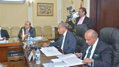 رسمياً.. وزير التموين يعلن تأسيس البورصة السلعية المصرية