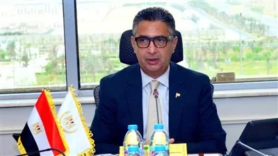 «التموين» تطرح عبوة زيت في المجمعات الاستهلاكية بسعر 46.60 جنيهًا