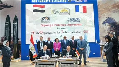 «العربية للتصنيع» توقع عقدًا جديدًا مع «داسو» الفرنسية بمجال الصناعات الدفاعية  