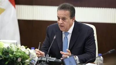 وزيرا الصحة والمالية يبحثان انتظام سلاسل توريد الأدوية والمستلزمات الطبية