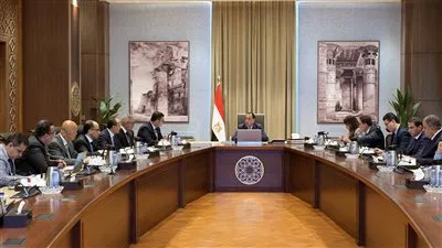 رئيس الوزراء يُتابع تطور الأعمال بالتجمع العمراني الجديد في جزيرة الوراق