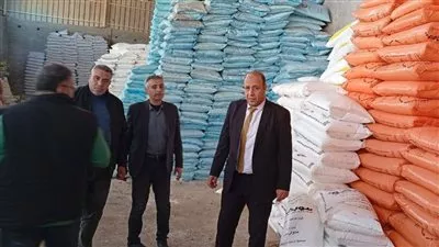 «الزراعة» تضبط مخزنًا غير مرخص لتهريب الأسمدة المدعمة بالمحلة الكبرى