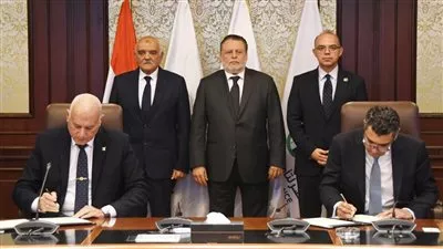 إطلاق مبادرة «مصر معاكم» لرعاية أبناء شهداء ومصابي العمليات الحربية والإرهابية