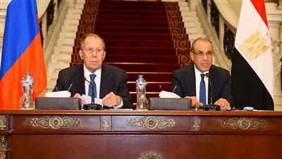 وزير «الخارجية» يبحث تعزيز العلاقات التجارية والاقتصادية بين مصر و روسيا