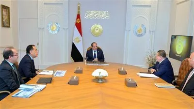 الرئيس السيسي يوجه بتحسين هيكل المديونية وزيادة الاحتياطي النقدي الأجنبي