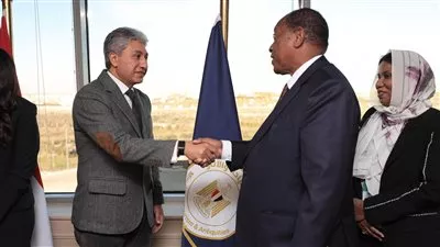 مصر وتنزانيا تدرسان إعداد برامج سياحية مشتركة