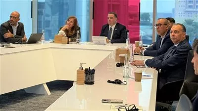 وفد مصري يطّلع على التجارب الإقليمية لدعم التحول الرقمي بالقطاع الصحي