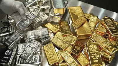 هبوط أسعار الذهب والفضة مع جني المستثمرين للأرباح وانخفاض الطلب