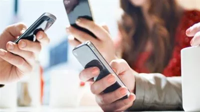 مصر تنهي فترة الإعفاء الجمركي للهواتف الواردة من الخارج مع الركاب