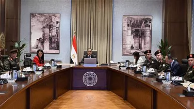رئيس الوزراء يتابع موقف تنفيذ المشروعات الحكومية مع «الهيئة الهندسية»