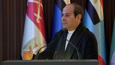 الرئيس السيسي يتفقد أنشطة التدريب بالأكاديمية العسكرية المصرية