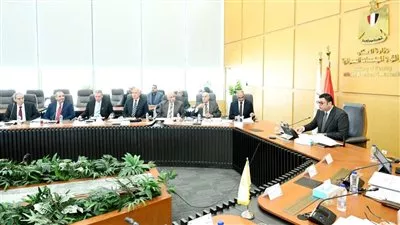 «القابضة لمياه الشرب» تضخ استثمارات بقيمة 11.2 مليار جنيه خلال 2025-2026