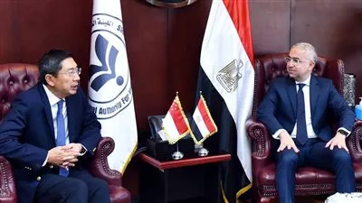 شركات سنغافورية تخطط للمشاركة في إدارة وتشغيل المطارات المصرية