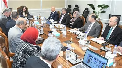 وزيرة «الإسكان» تتابع موقف تنفيذ المبادرة الرئاسية «حياة كريمة»