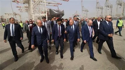 انطلاق التشغيل التجريبي التجاري لمحطة الحاويات «تحيا مصر» بميناء دمياط