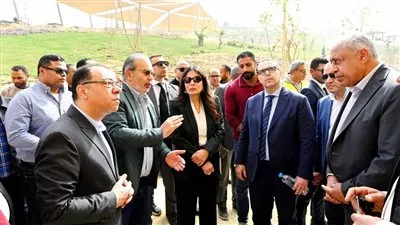 وزيرة «الإسكان» تقوم بجولة تفقدية موسعة في مشروع «حدائق تلال الفسطاط»