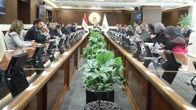 وزير «الصحة» يتابع استعدادات التشغيل التجريبي لمنظومة التأمين الصحي الشامل بمحافظة المنيا