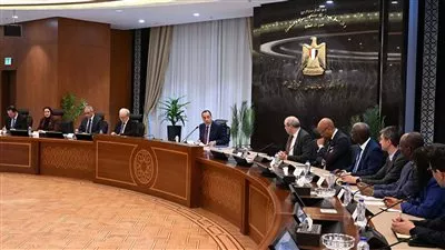 مصر تبحث إنهاء إجراءات طرح مطار الغردقة الدولي مع مؤسسة «التمويل الدولية»