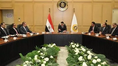 وزارة «الصناعة» تنفذ خطة لربط مخرجات البحث العلمي بالقطاعات الصناعية