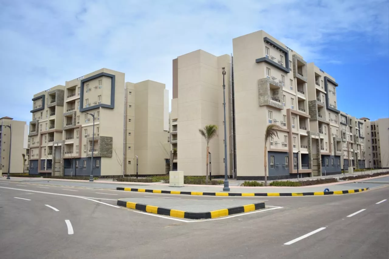 وزيرة الإسكان تتابع موقف تنفيذ وحدات مبادرة سكن لكل المصريين
