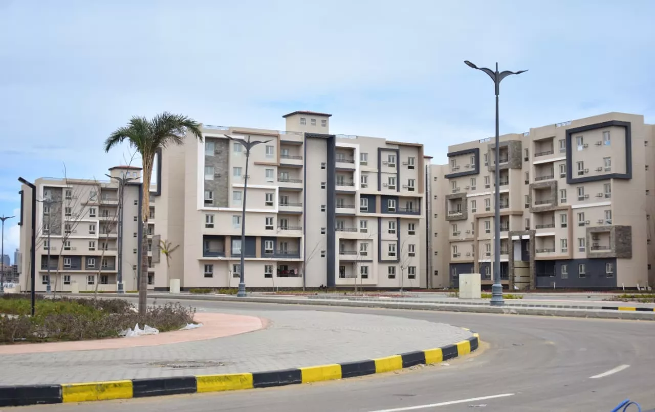 وزيرة الإسكان تتابع موقف تنفيذ وحدات مبادرة سكن لكل المصريين