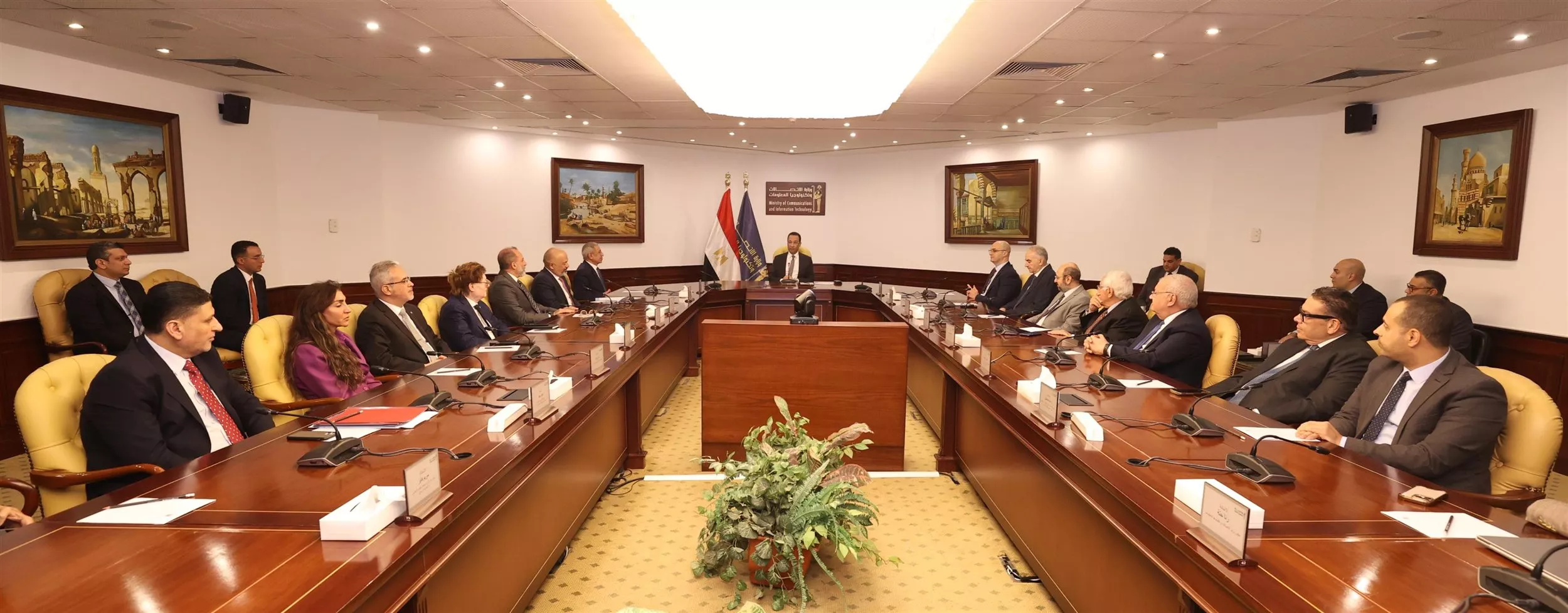 توقيع شراكة بين الأكاديمية العربية للعلوم وشركة إي آند مصر