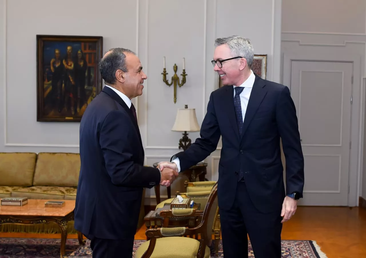 وزير الخارجية يلتقي الرئيس التنفيذي لشركة سكاتك النرويجية