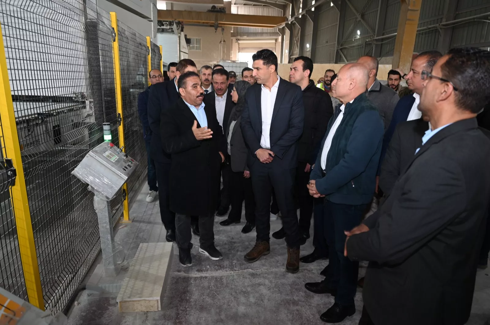 وزير الصناعة بتفقد مصنع الشركة المتحدة للرخام والجرانيت