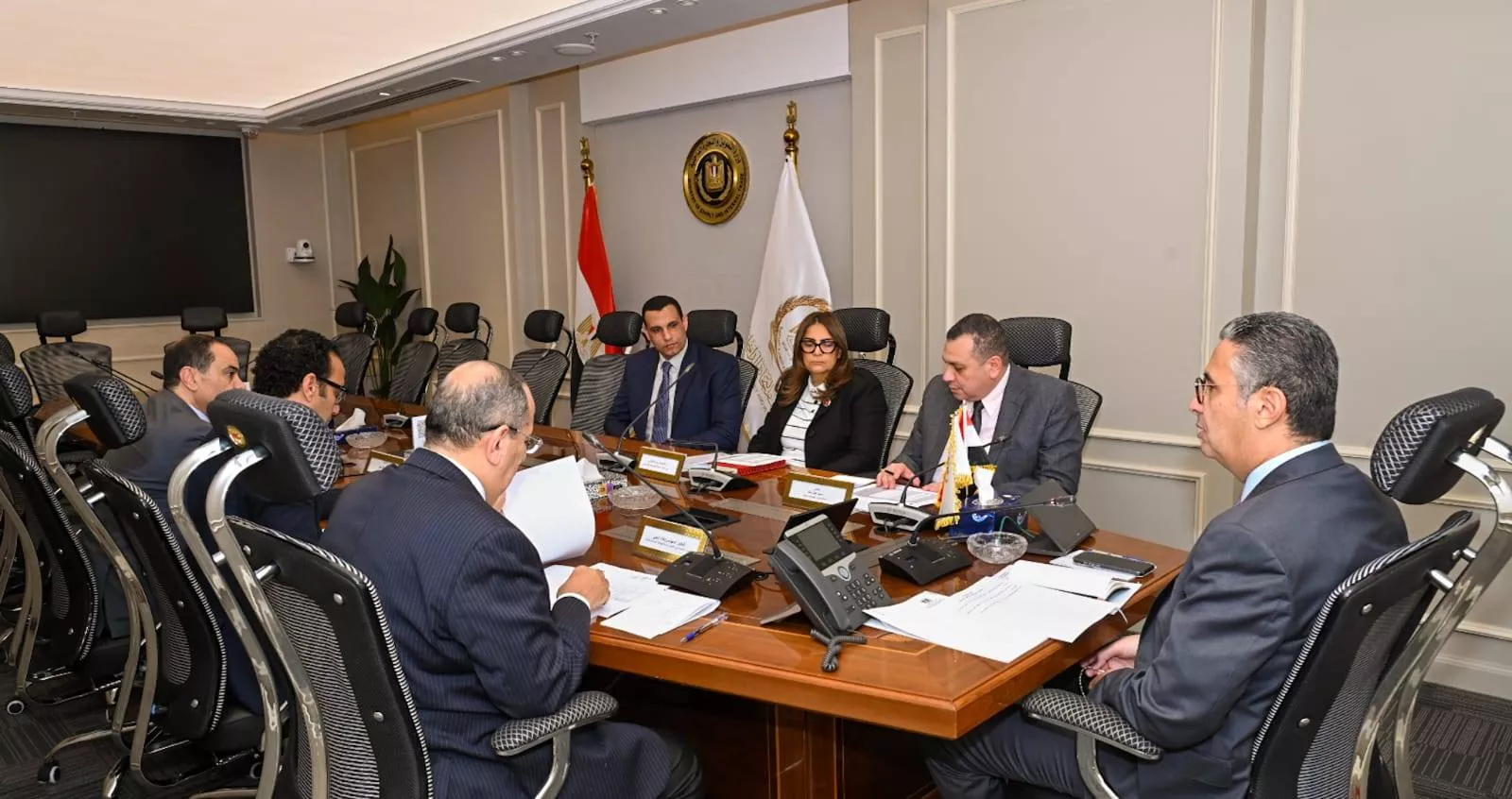 وزير التموين يتابع موقف تنفيذ صرف المنحة الإضافية