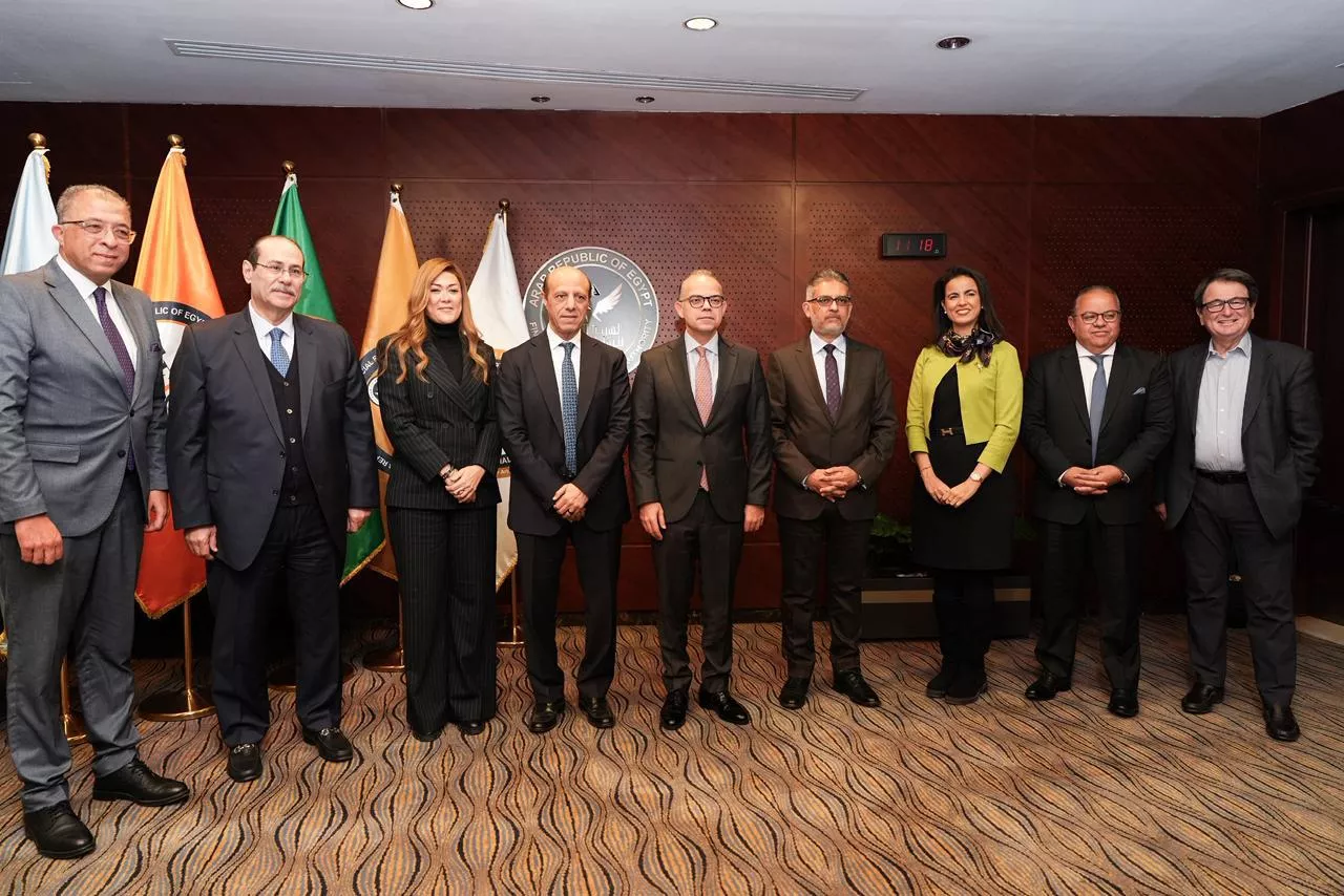 وزير الاستثمار يشهد إطلاق النظام الإلكتروني الجديد لسجل الضمانات المنقولة