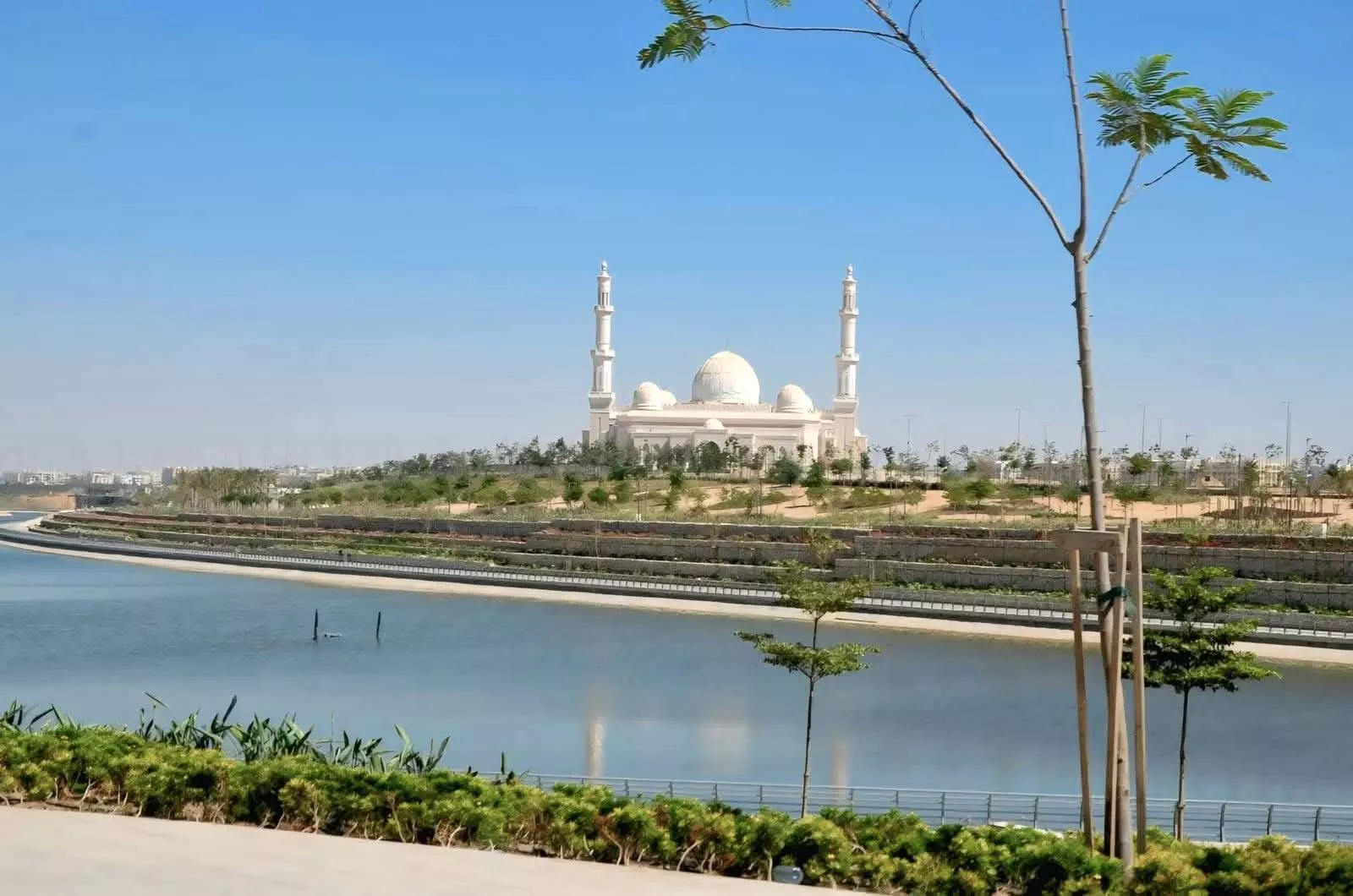 حدائق النهر الأخضر