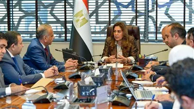 «التنمية المحلية»: 2377 طلبًا لتداول المخلفات الطبية الخطرة إلكترونيًا