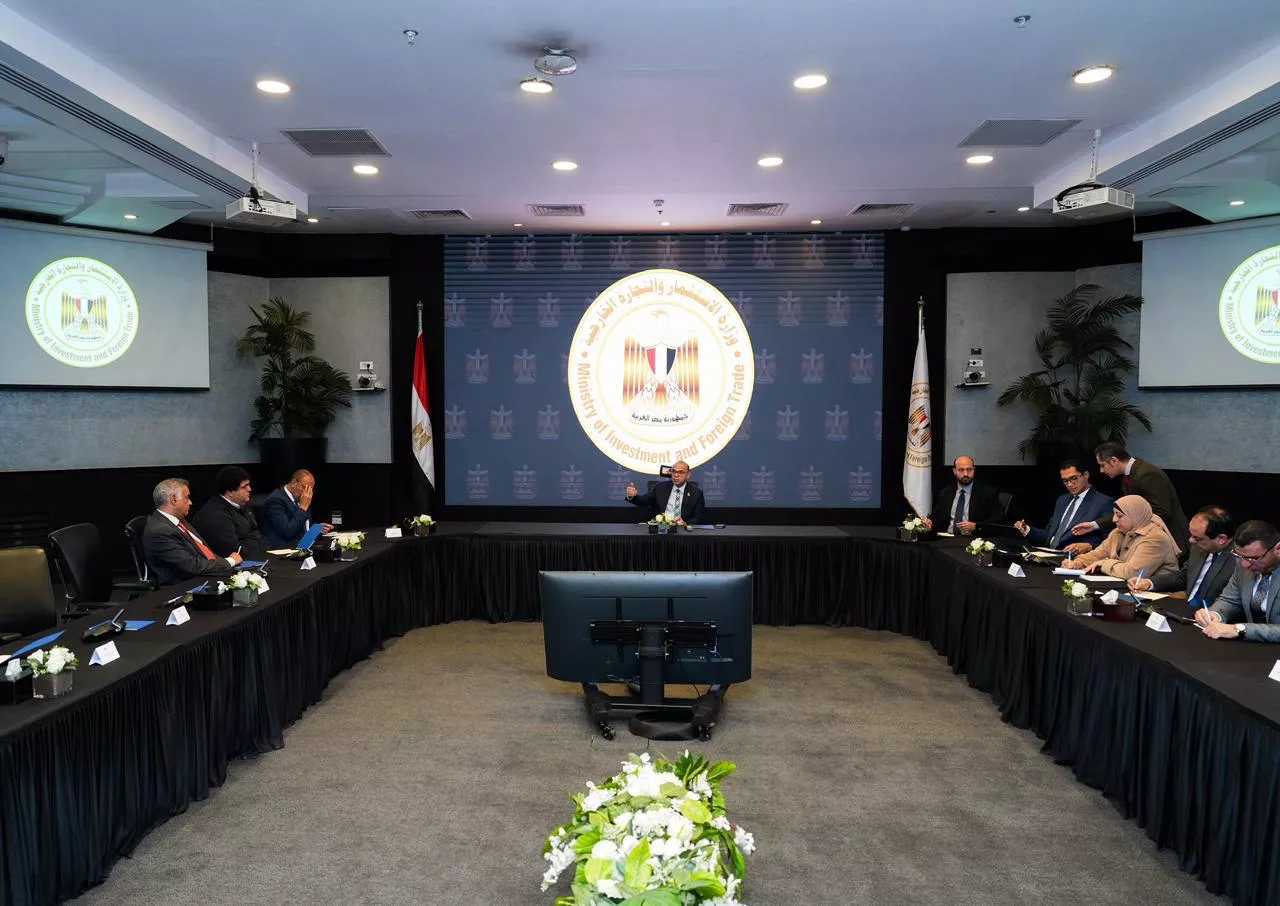 وزير الاستثمار يعقد اجتماعًا موسعًا مع ممثلين عن منظومة ريادة الأعمال والشركات الناشئة