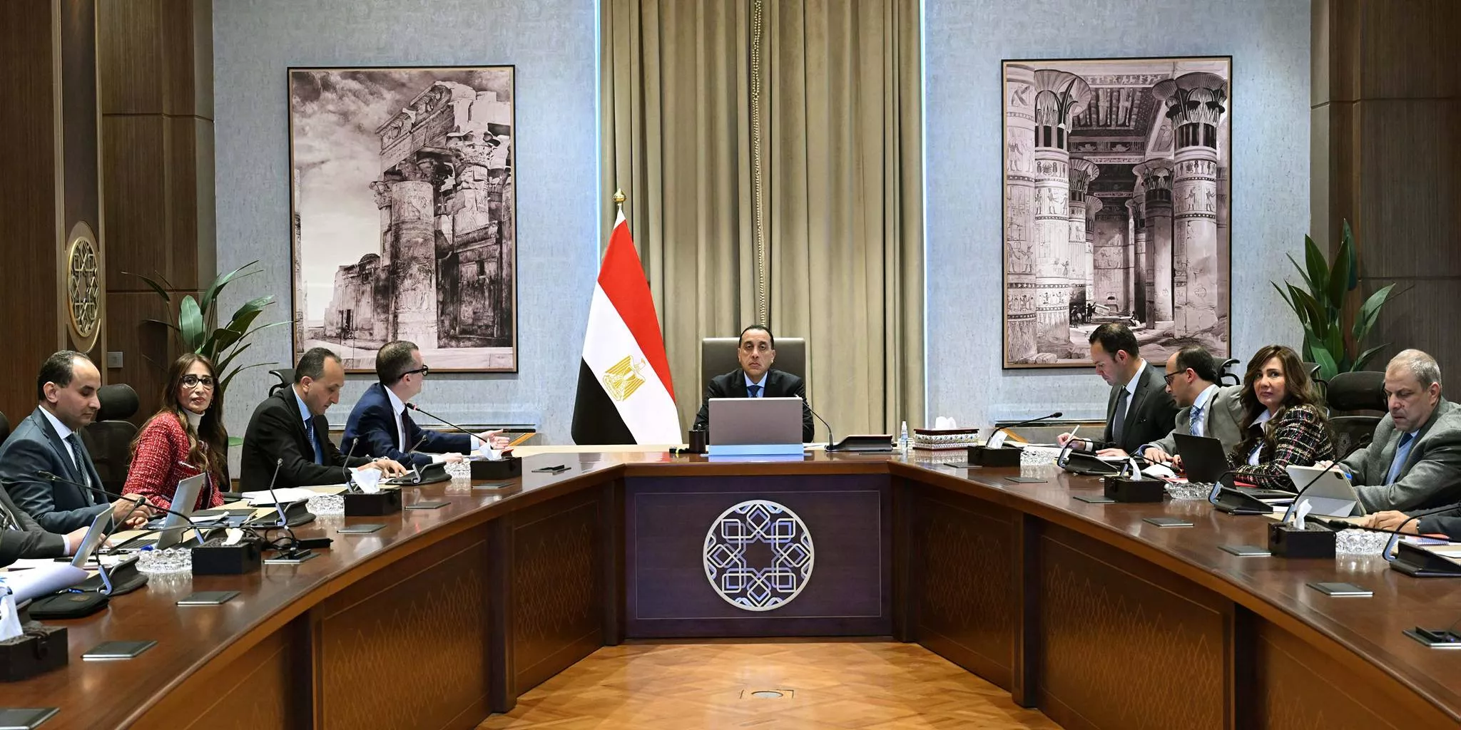 رئيس الوزراء يلتقى وزير التخطيط