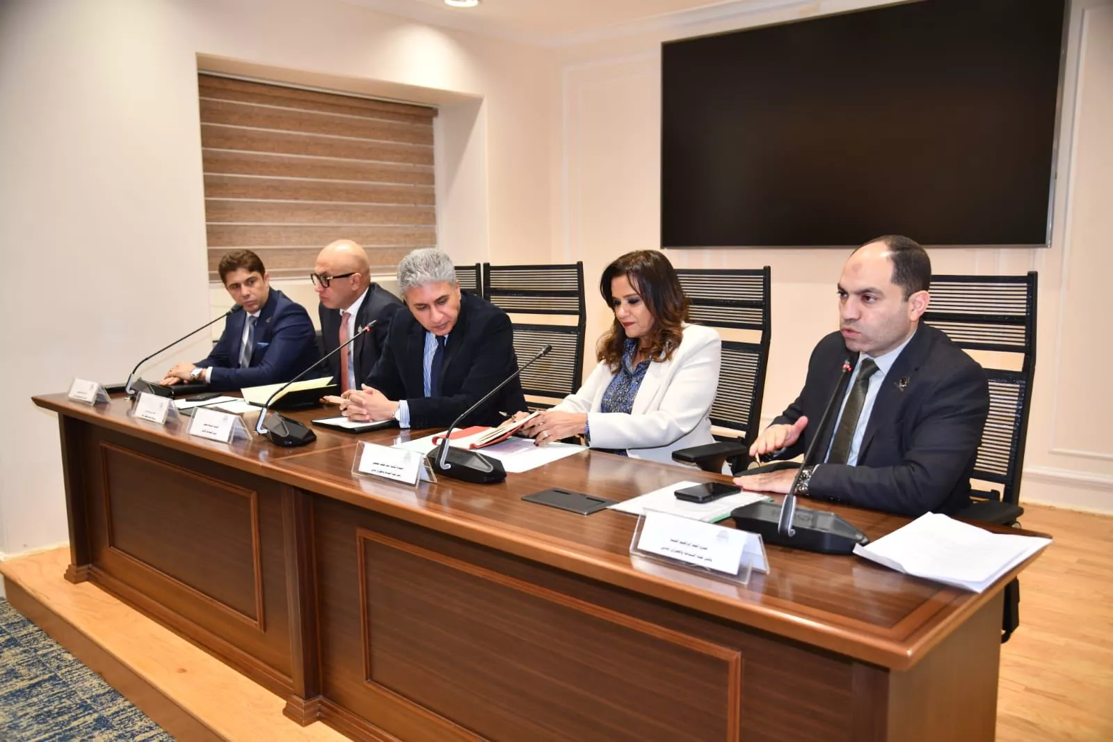 وزير السياحة والآثار يشارك في اجتماع لجنة السياحة والطيران بمجلس النواب