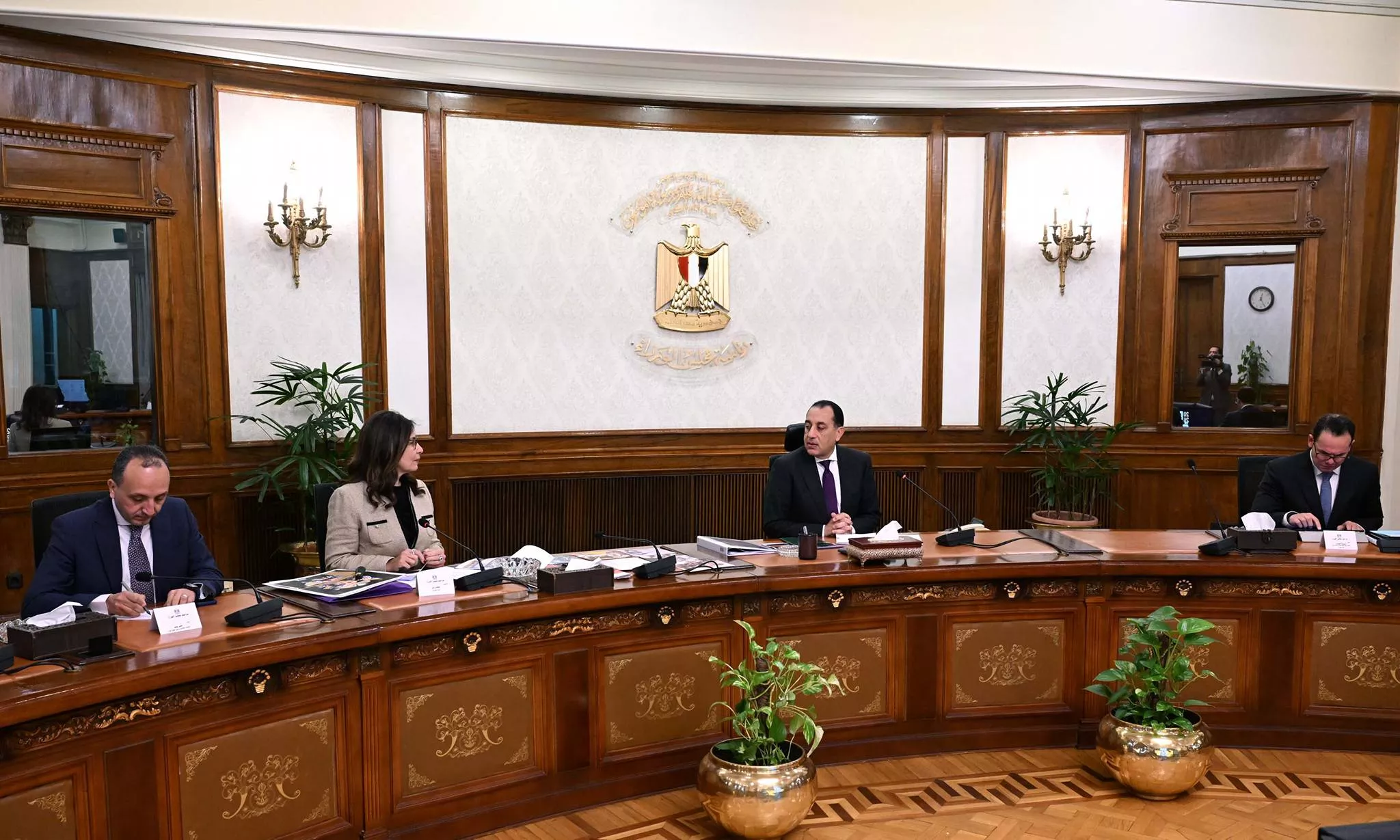 رئيس الوزراء في اجتماع مع وزيرة الثقافة