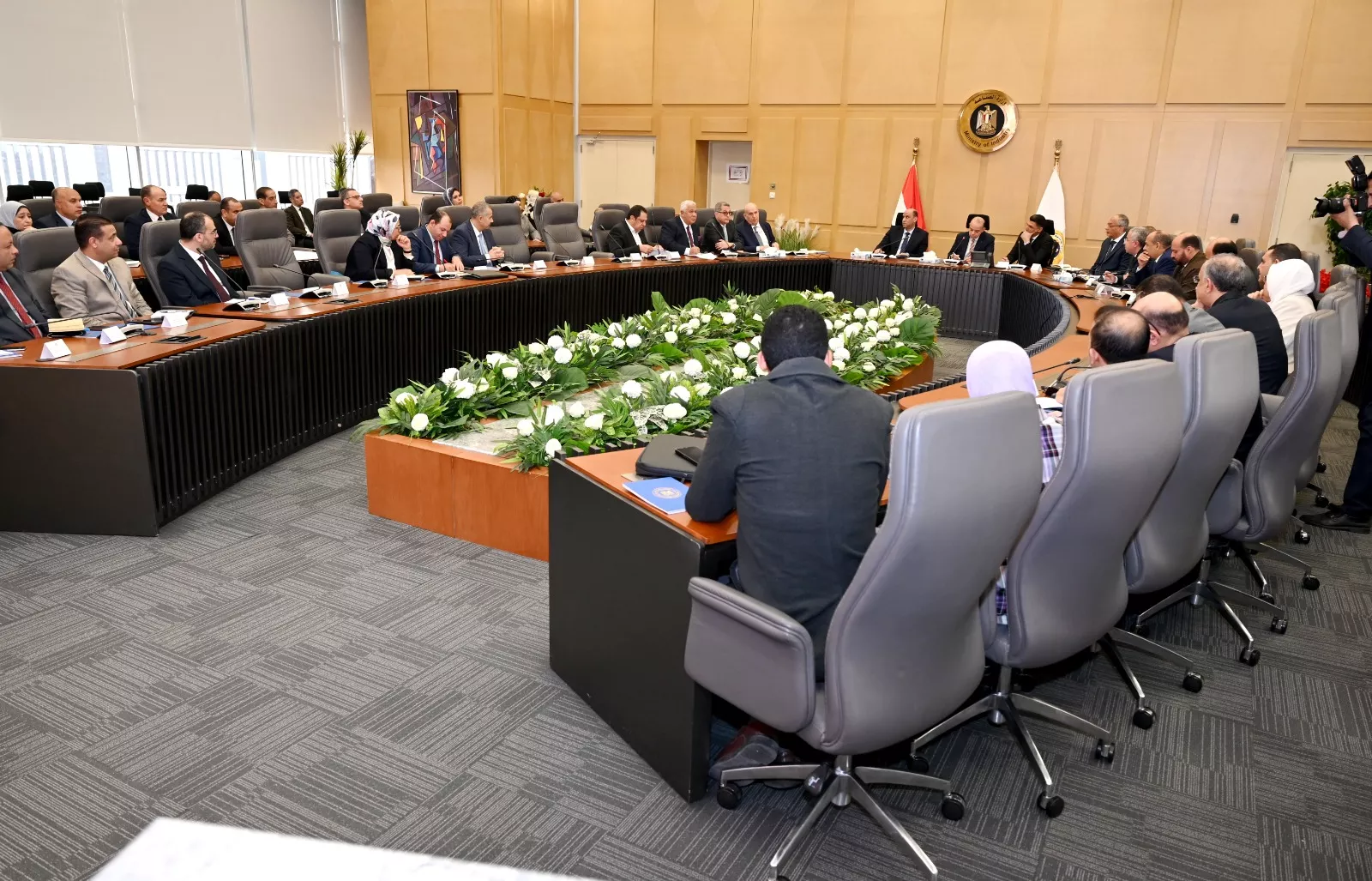 وزراء الاستثمار والصناعة والعمل يلتقون اعضاء المجلس التصديري للملابس الجاهزة