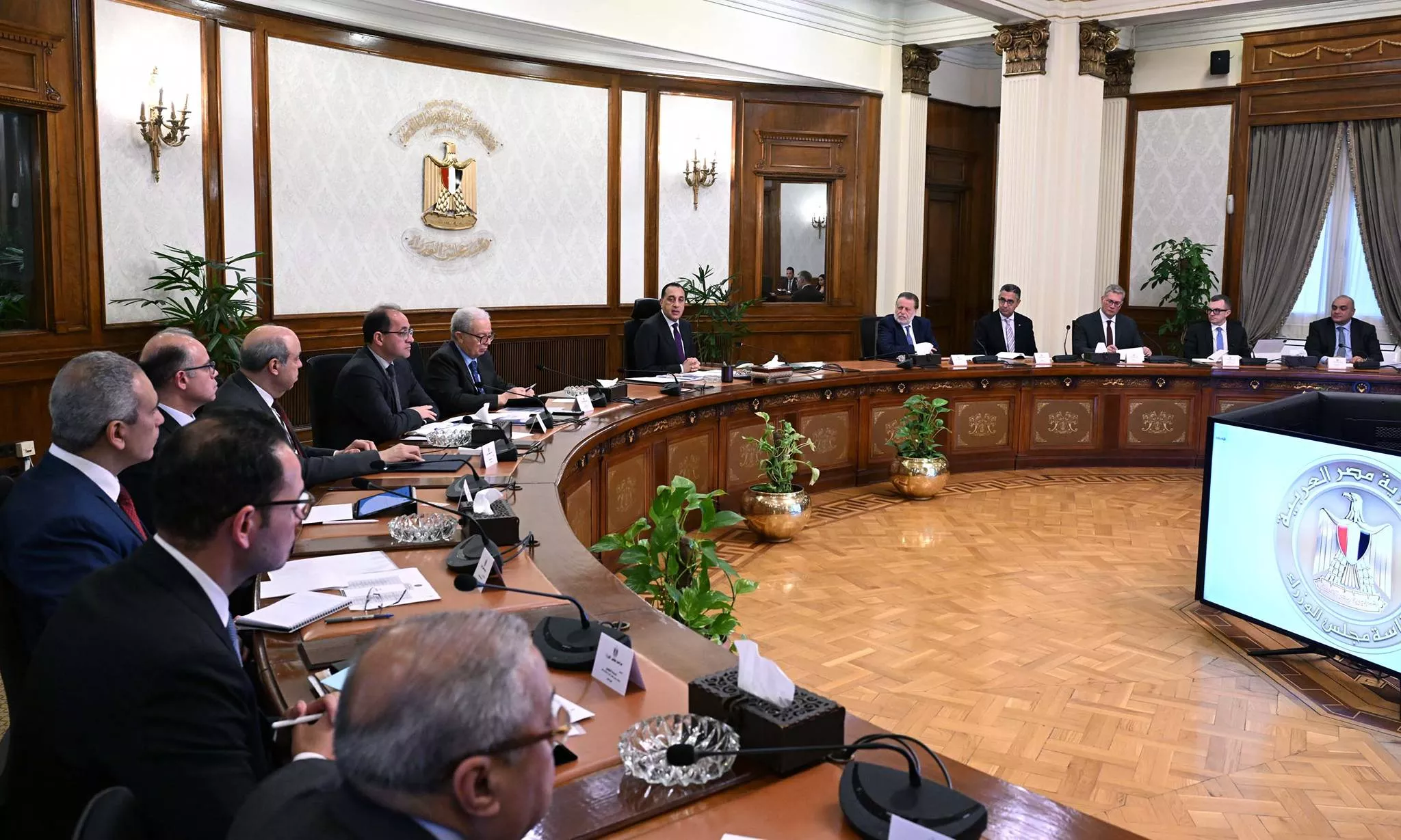 رئيس الوزراء يترأس اجتماع المجموعة الوزارية الاقتصادية