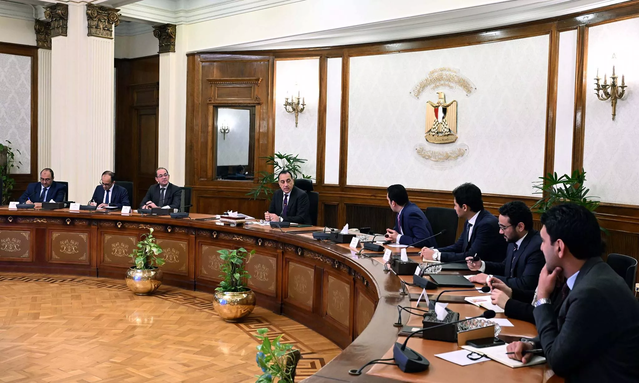 رئيس الوزراء يتابع نشاط عمل شركة سكاتك النرويجية